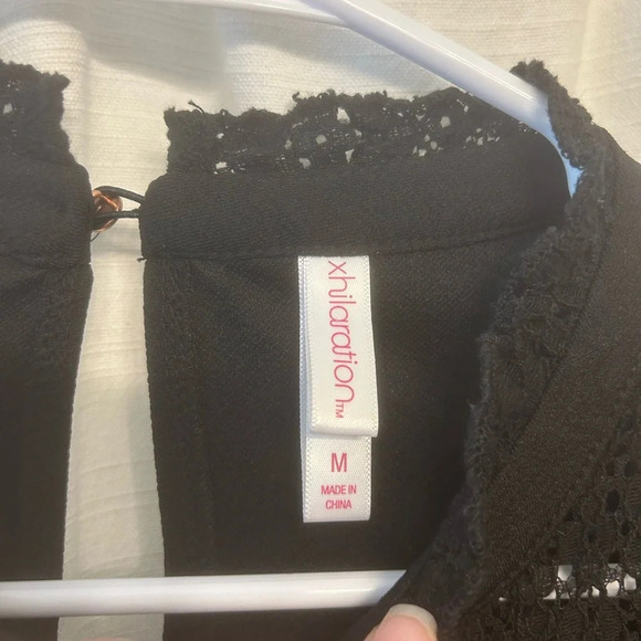 Xhilaration black dress with trumpet sleeves size M - Picture 6 of 7